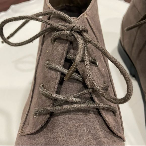 Mens‎ Brown Suede Boots - Picture 12 of 16